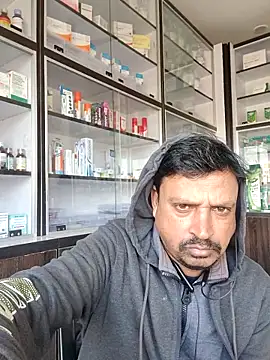 Raj1043 online show from 01/07/26, 07:13