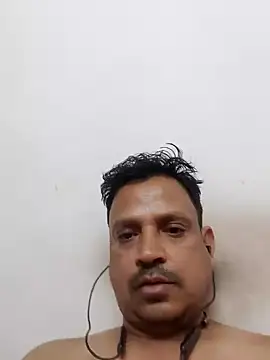 Snapshot of Raj1043 chatting on 02/12/25, 06:30 Raj1043 online show from 02/12/25, 06:30