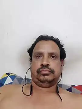 Snapshot of Raj1043 chatting on 01/15/25, 07:23 Raj1043 online show from 01/15/25, 07:23