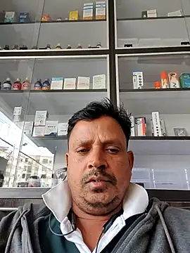 Raj1043 online show from 11/16/25, 06:18