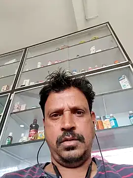 Snapshot of Raj1043 chatting on 04/13/26, 07:01 Raj1043 online show from 04/13/26, 07:01