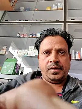 Raj1043 online show from 11/13/25, 06:06