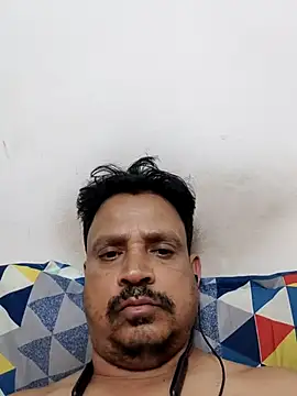 Snapshot of Raj1043 chatting on 02/27/25, 06:42 Raj1043 online show from 02/27/25, 06:42