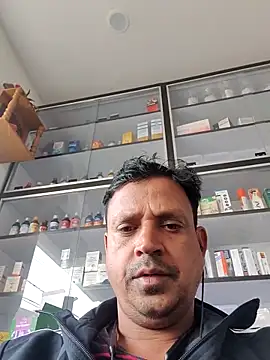 Raj1043 online show from 11/29/25, 04:56