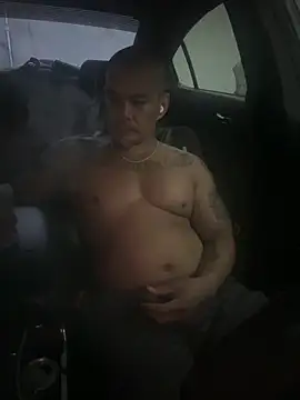 Snapshot of EatMyCake831 chatting on 10/13/25, 02:40 EatMyCake831 online show from 10/13/25, 02:40