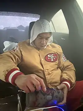 EatMyCake831 online show from 11/13/25, 07:18