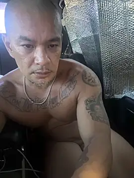 Snapshot of EatMyCake831 chatting on 10/28/25, 06:40 EatMyCake831 online show from 10/28/25, 06:40