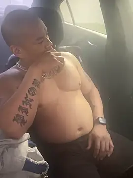 Snapshot of EatMyCake831 chatting on 02/19/25, 04:55 EatMyCake831 online show from 02/19/25, 04:55