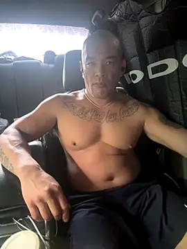 EatMyCake831 online show from 12/21/25, 05:25