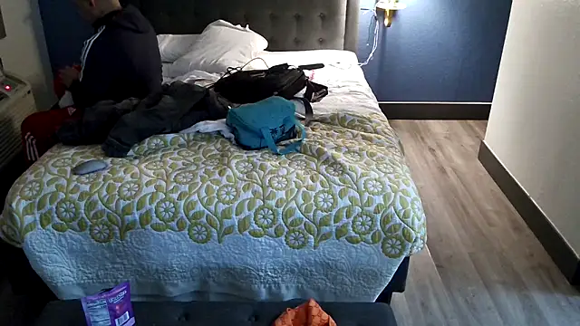 Snapshot of EatMyCake831 chatting on 01/24/25, 02:51 EatMyCake831 online show from 01/24/25, 02:51