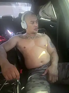 Snapshot of EatMyCake831 chatting on 03/18/25, 05:55 EatMyCake831 online show from 03/18/25, 05:55