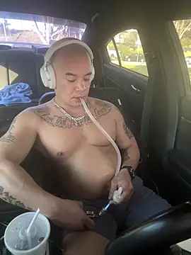 Snapshot of EatMyCake831 chatting on 01/28/25, 05:14 EatMyCake831 online show from 01/28/25, 05:14