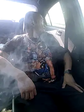 Snapshot of EatMyCake831 chatting on 10/23/25, 05:11 EatMyCake831 online show from 10/23/25, 05:11