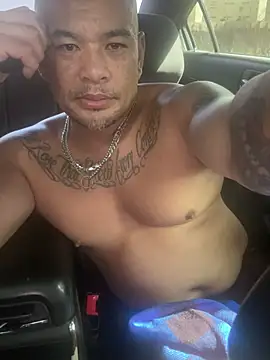 Snapshot of EatMyCake831 chatting on 03/17/25, 09:24 EatMyCake831 online show from 03/17/25, 09:24