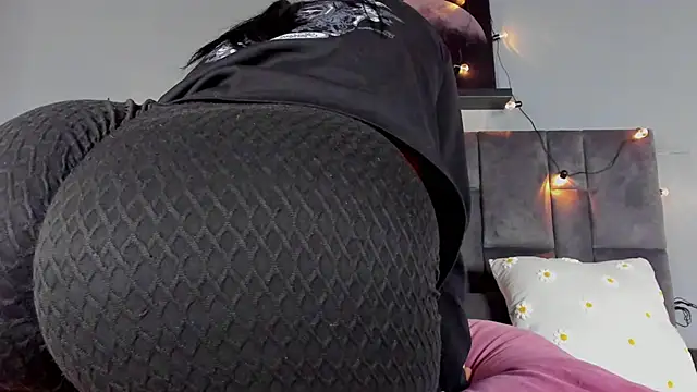 DulceAurora   online show from 09/23/25, 02:51