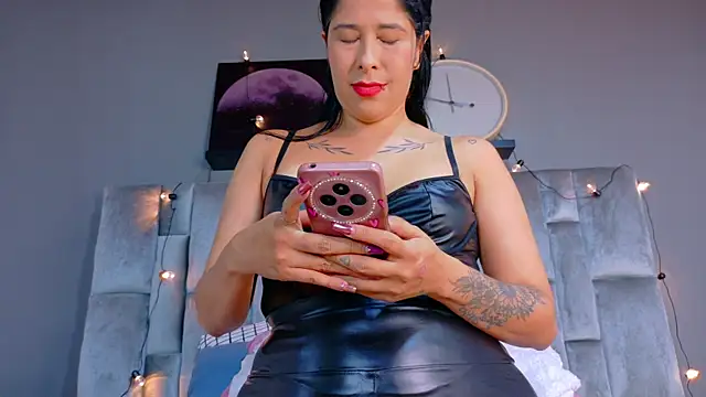 DulceAurora   online show from 09/26/25, 02:51