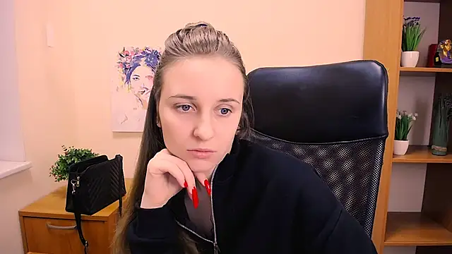 Snapshot of _Nicole_new chatting on 01/18/25, 03:16 Nicole new online show from 01/18/25, 03:16