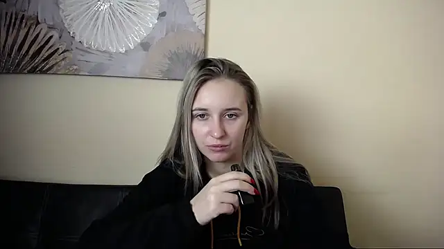 Snapshot of _Nicole_new chatting on 11/30/25, 03:13 Nicole new online show from 11/30/25, 03:13