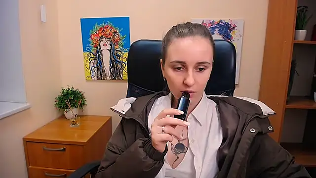 Snapshot of _Nicole_new chatting on 03/04/25, 01:38 Nicole new online show from 03/04/25, 01:38