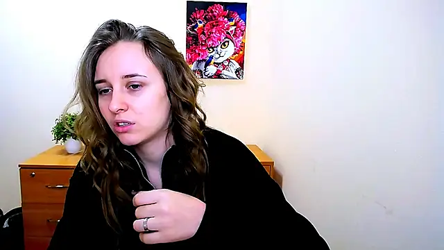 Snapshot of _Nicole_new chatting on 02/07/25, 12:28 Nicole new online show from 02/07/25, 12:28