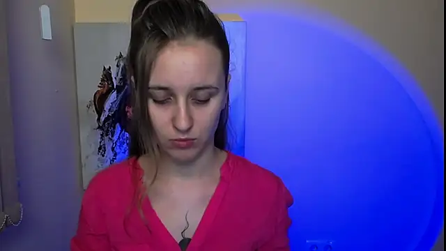 Snapshot of _Nicole_new chatting on 02/19/25, 01:17 Nicole new online show from 02/19/25, 01:17