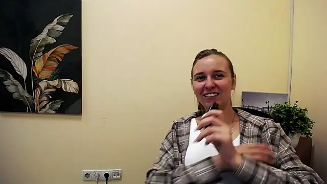 Snapshot of _Nicole_new chatting on 09/12/25, 08:03 Nicole new online show from 09/12/25, 08:03