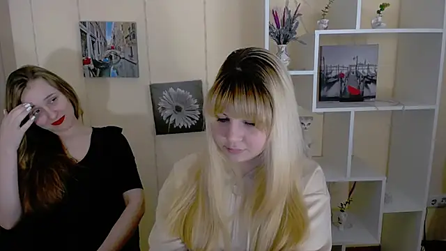 Snapshot of _Nicole_new chatting on 03/13/25, 02:23 Nicole new online show from 03/13/25, 02:23