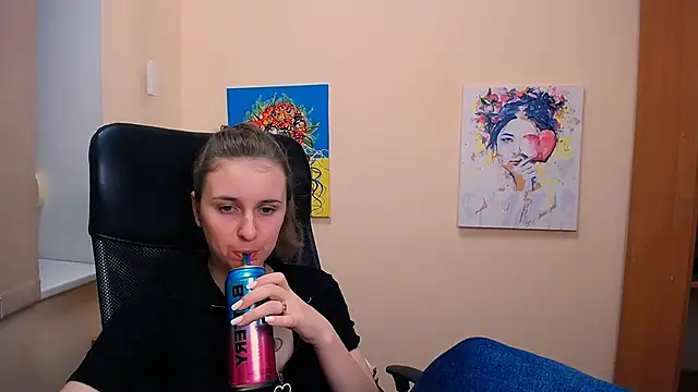 Snapshot of _Nicole_new chatting on 03/14/25, 03:36 Nicole new online show from 03/14/25, 03:36