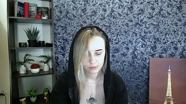 Snapshot of _Nicole_new chatting on 02/15/26, 02:49 Nicole new online show from 02/15/26, 02:49