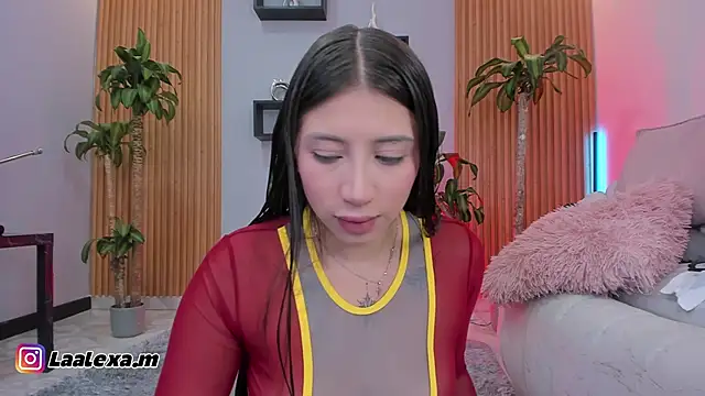 Aixaa charles online show from 11/12/25, 12:42