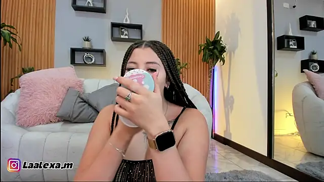 Aixaa charles online show from 10/21/25, 12:04