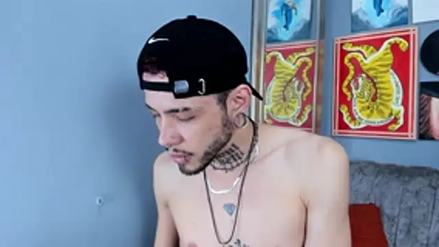 Snapshot of MurdockH chatting on 12/19/25, 09:06 MurdockH online show from 12/19/25, 09:06