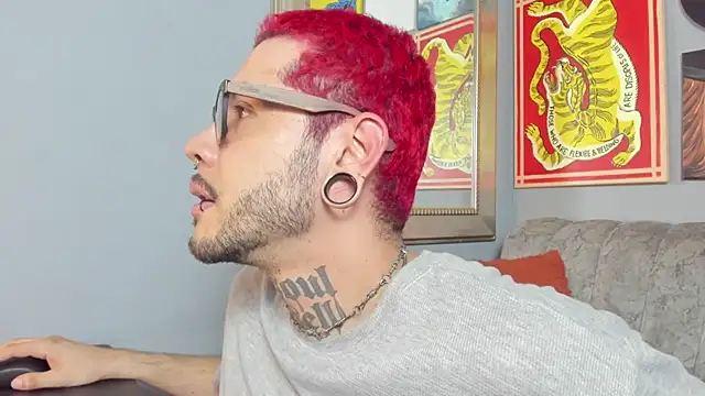 Snapshot of MurdockH chatting on 10/09/25, 02:45 MurdockH online show from 10/09/25, 02:45