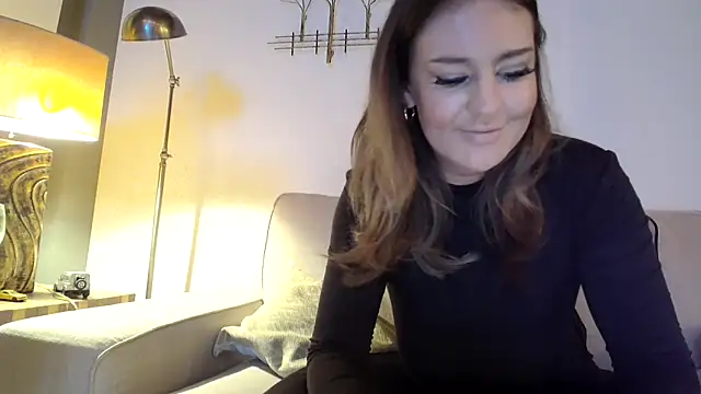 Snapshot of Nina24 chatting on 03/15/25, 08:54 Nina24 online show from 03/15/25, 08:54