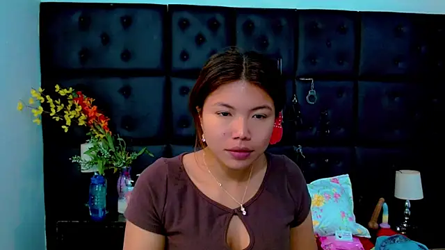 Snapshot of Isalombardi chatting on 07/08/26, 03:51 Isalombardi online show from 07/08/26, 03:51