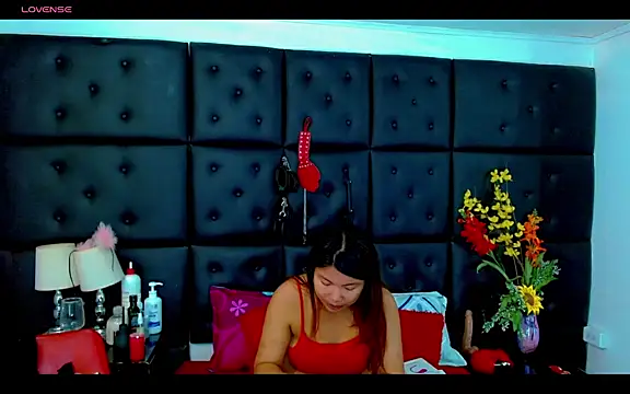 Isalombardi online show from 05/14/26, 02:41
