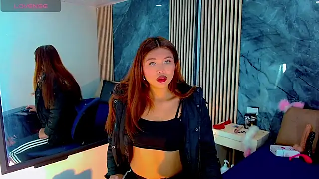 Isalombardi online show from 09/25/25, 04:18