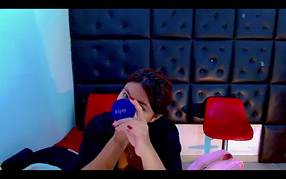 Isalombardi online show from 02/28/26, 02:44