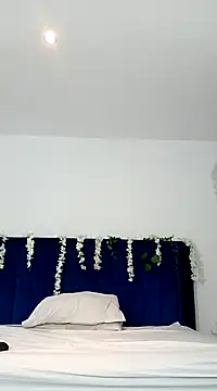 katia palmer2  online show from 03/19/25, 04:57