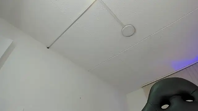 darling spoiled online show from 07/01/26, 10:04