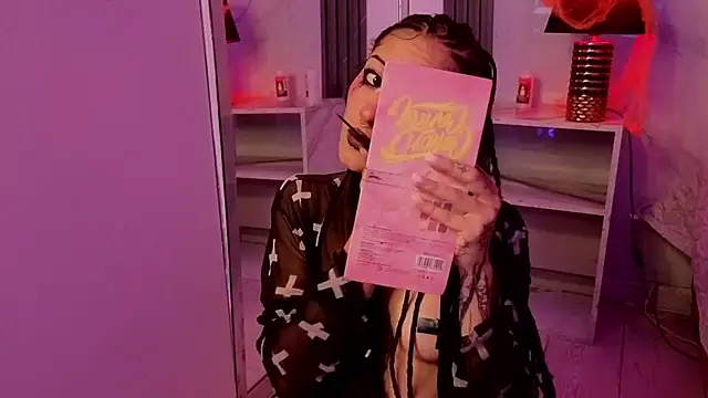 Layla Cullen online show from 10/29/25, 07:13