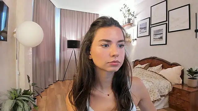 Snapshot of NicoleLuv chatting on 07/29/26, 05:23 NicoleLuv online show from 07/29/26, 05:23