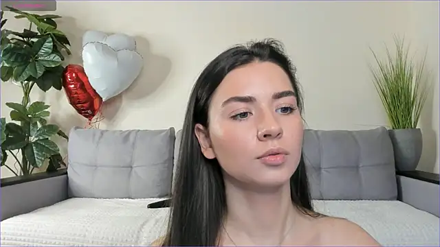 Snapshot of NicoleLuv chatting on 03/13/25, 04:12 NicoleLuv online show from 03/13/25, 04:12