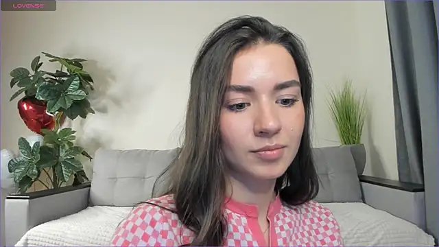 Snapshot of NicoleLuv chatting on 03/03/25, 07:17 NicoleLuv online show from 03/03/25, 07:17