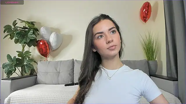 Snapshot of NicoleLuv chatting on 03/10/25, 01:10 NicoleLuv online show from 03/10/25, 01:10