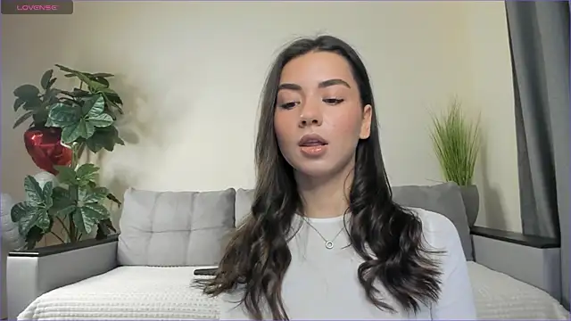 Snapshot of NicoleLuv chatting on 02/24/25, 01:10 NicoleLuv online show from 02/24/25, 01:10