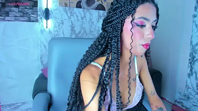 Queen Cuarxxo online show from 03/01/26, 12:10