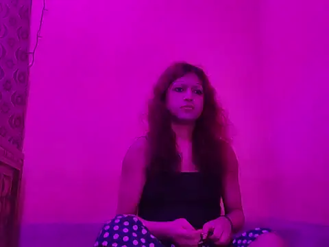 MmmMonikaBabie online show from 12/08/24, 07:00