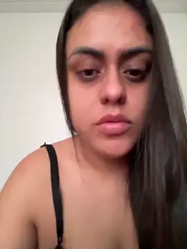 amorinha99 online show from 05/18/26, 12:54