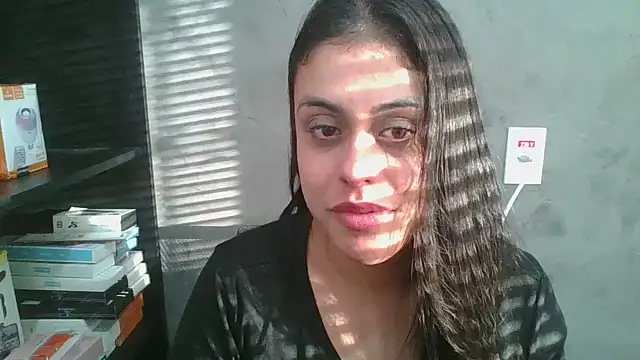 amorinha99 online show from 05/13/26, 08:05